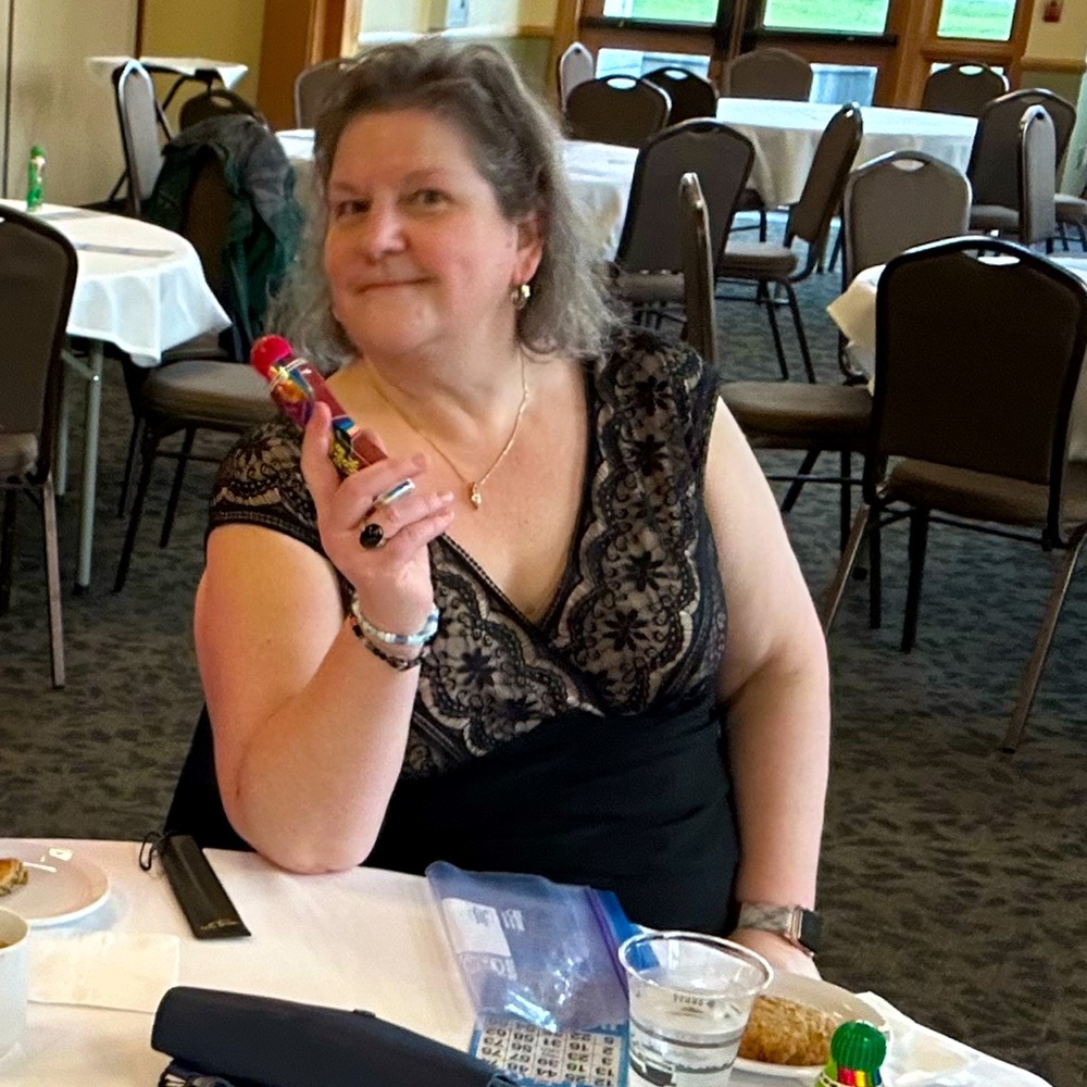 Meet your Posher, Amy